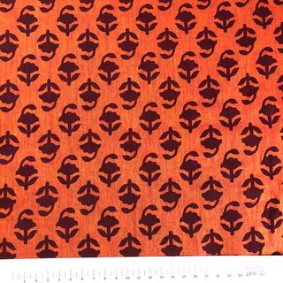 Blockprint auf Duotone Orange-Rot