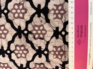 Batikprint 28 schwarzbeige