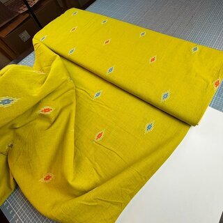 Indischer Jacquard Colored drops on lemon